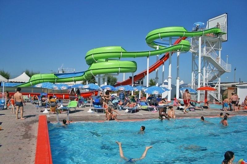Hotel Edy Rimini Bagian luar foto